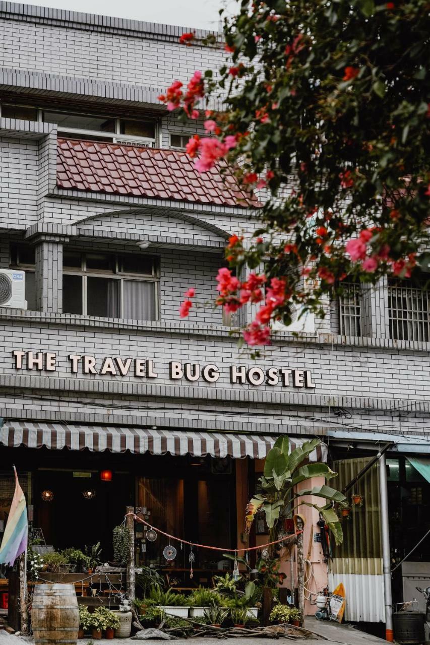 Dulan The Travel Bug Bistro Inn Donghe Eksteriør billede